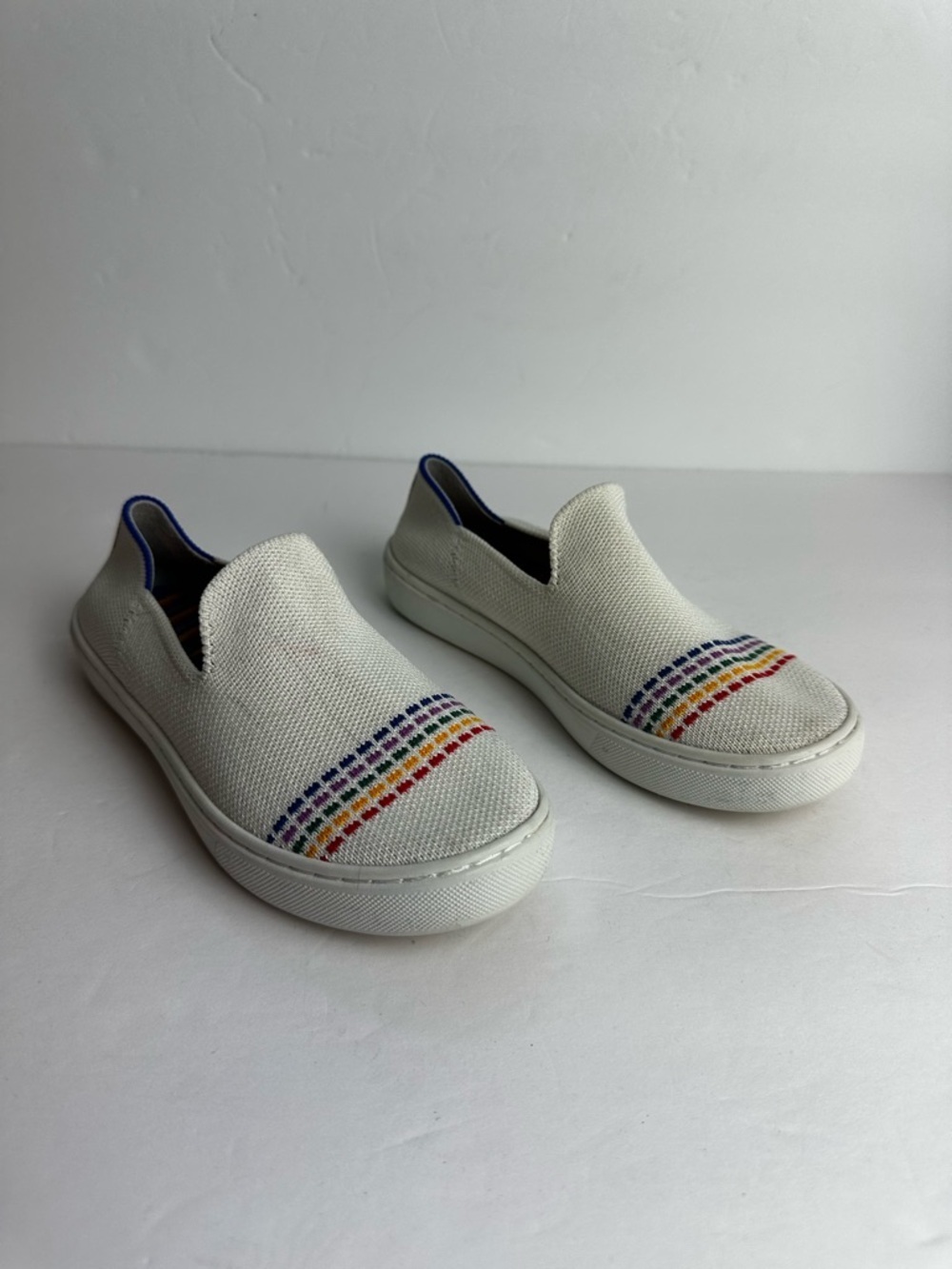 Rothy's The Kid White Rainbow Knit Slip On Sneaker Shoes Big Girl's Size US 2